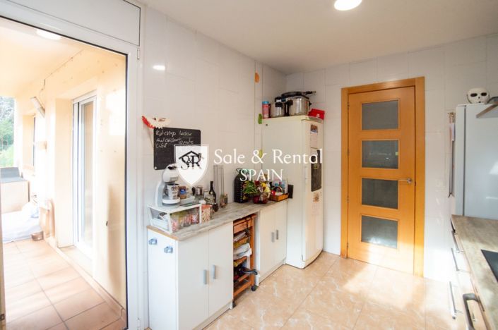 Image No.4-4 Bed Villa for sale