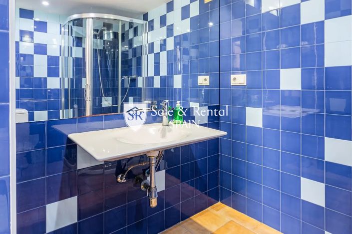 Image No.17-4 Bed Villa for sale