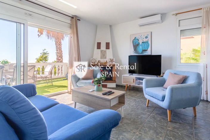 Image No.2-4 Bed Villa for sale