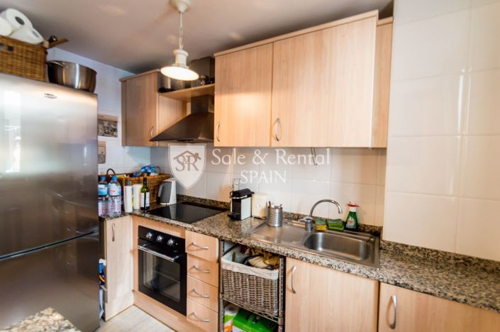 Image No.11-3 Bed Flat for sale