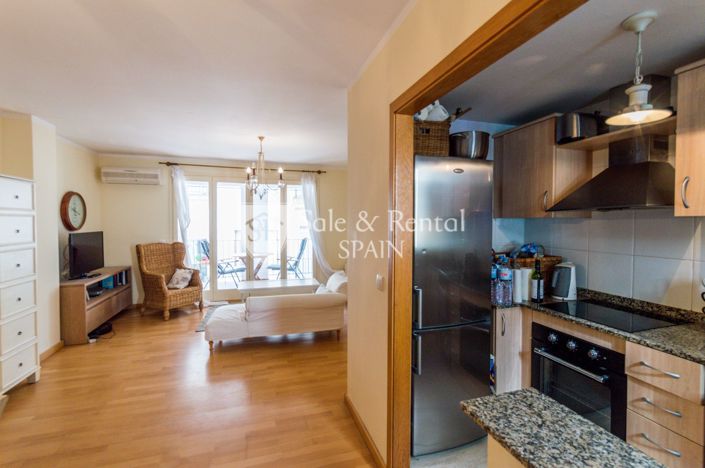 Image No.8-3 Bed Flat for sale