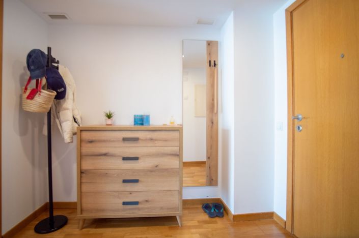 Image No.5-2 Bed Flat for sale