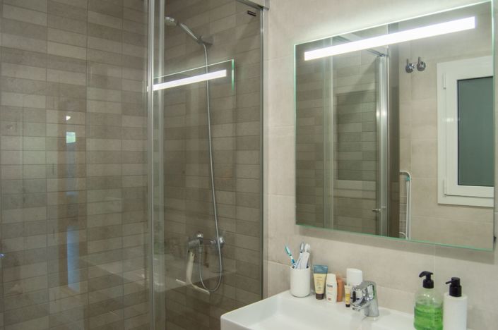 Image No.8-1 Bed Flat for sale