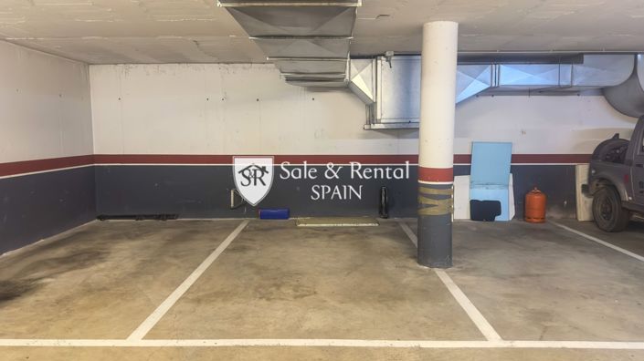 Image No.35-3 Bed Flat for sale