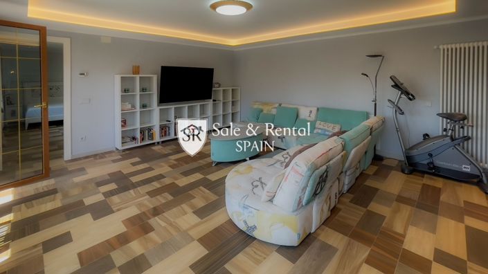 Image No.13-3 Bed Villa for sale