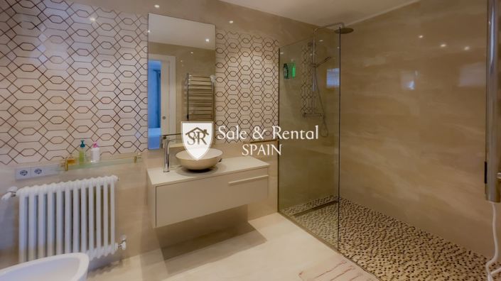 Image No.26-3 Bed Villa for sale