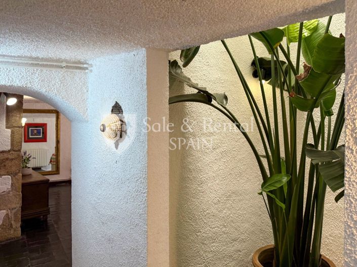 Image No.24-Maison de campagne de 7 chambres à vendre à Girona