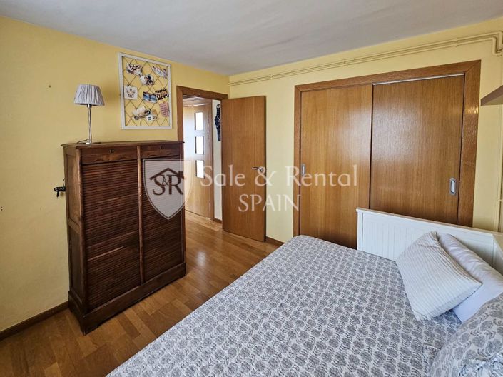 Image No.21-2 Bed Flat for sale