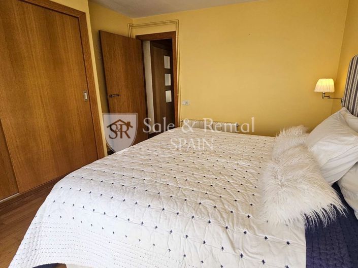 Image No.24-2 Bed Flat for sale