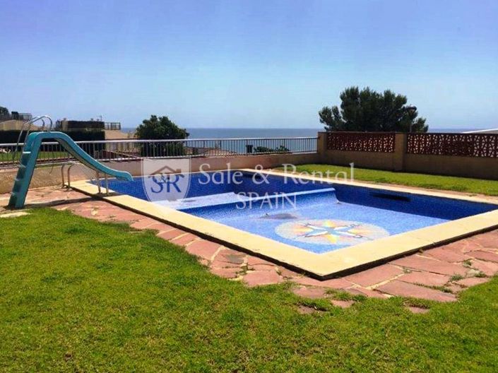 Image No.27-2 Bed Flat for sale