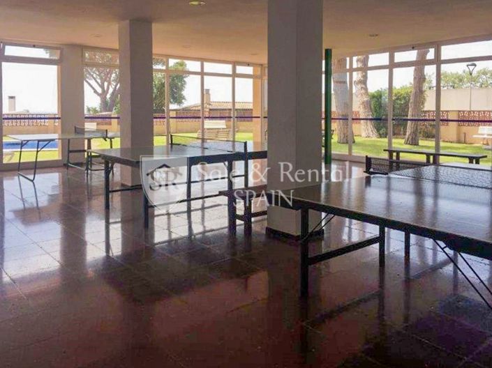 Image No.32-2 Bed Flat for sale