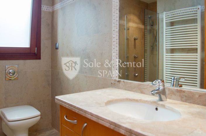 Image No.31-7 Bed Villa for sale