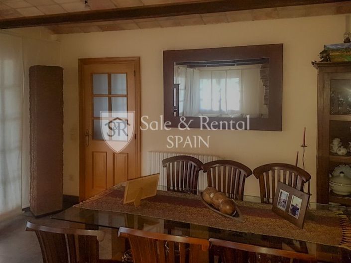 Image No.10-6 Bed Villa for sale