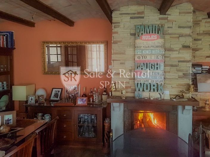 Image No.12-6 Bed Villa for sale