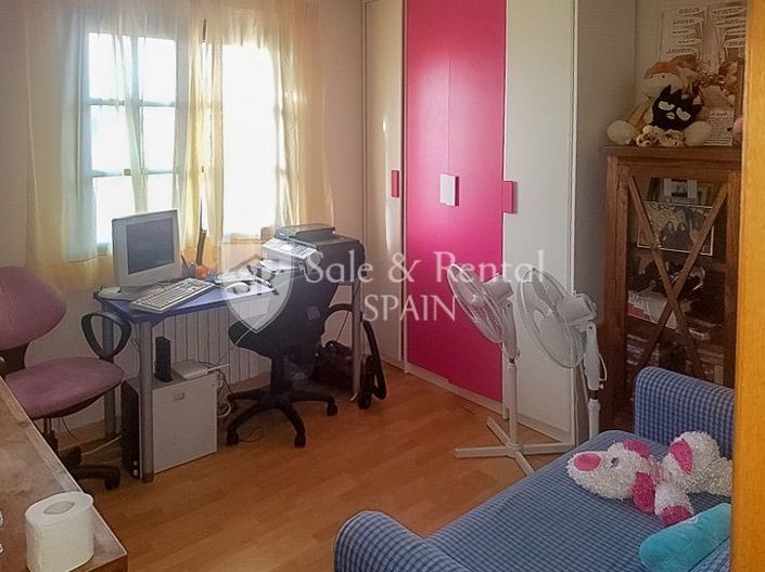 Image No.18-6 Bed Villa for sale