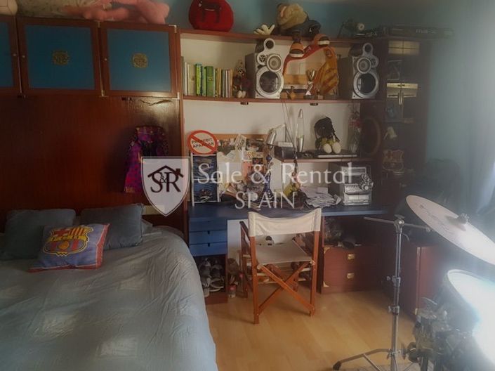 Image No.28-6 Bed Villa for sale