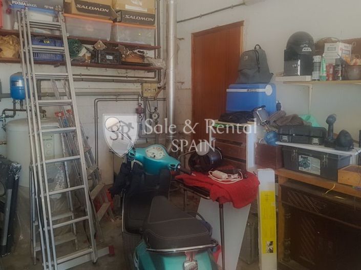 Image No.41-6 Bed Villa for sale