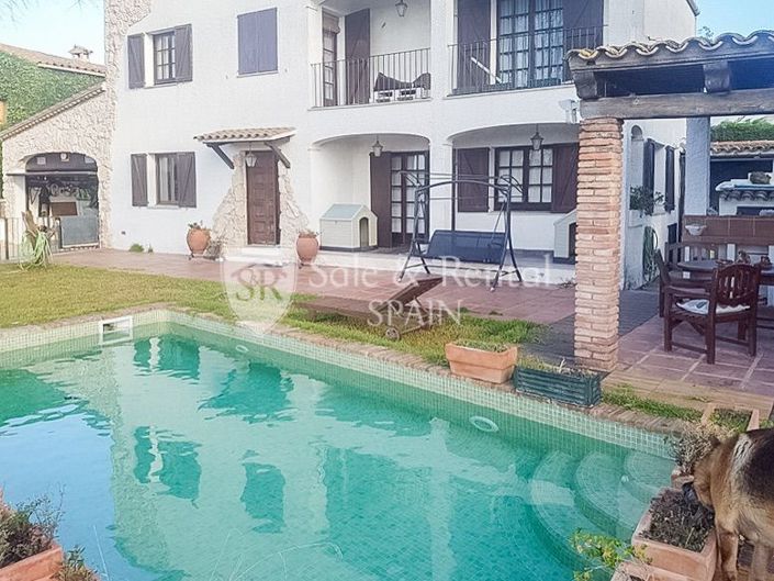 Image No.52-6 Bed Villa for sale