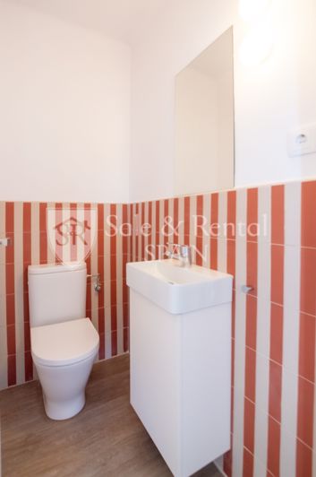 Image No.16-3 Bed Townhouse for sale