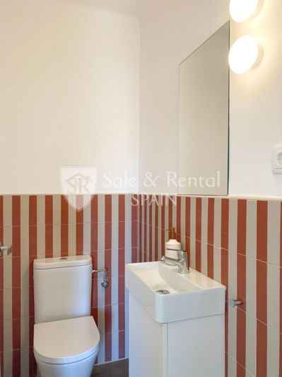 Image No.19-3 Bed Townhouse for sale