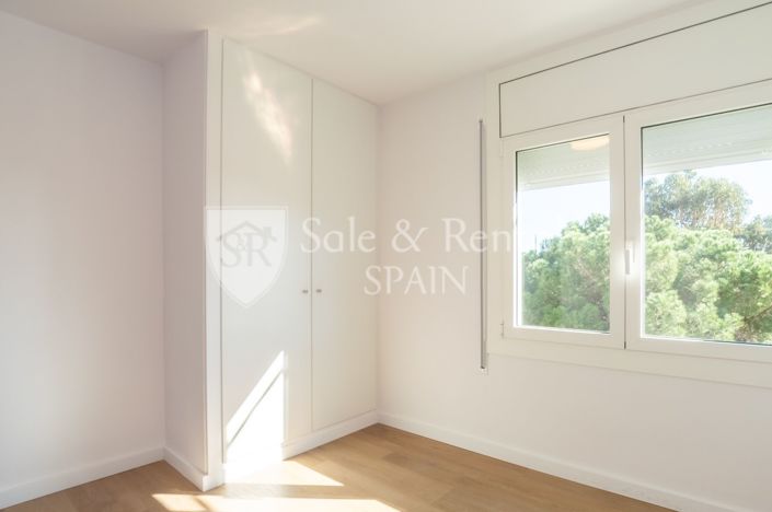 Image No.21-3 Bed Townhouse for sale