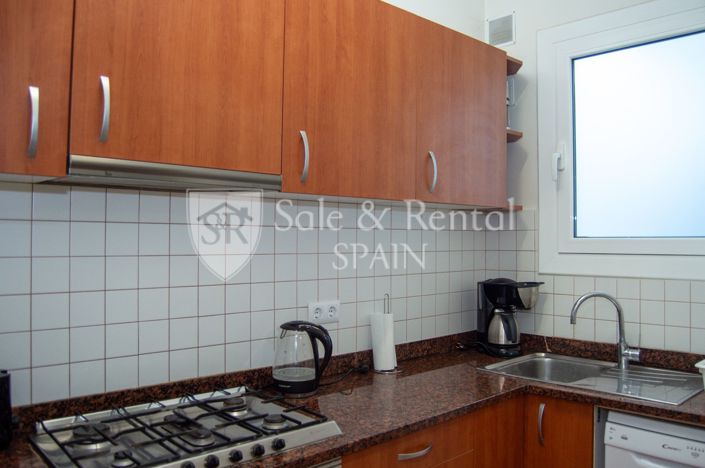 Image No.22-3 Bed Flat for sale