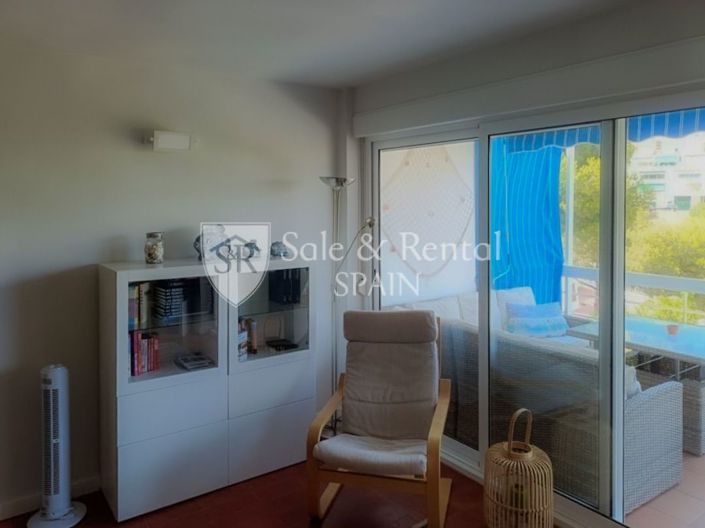 Image No.5-3 Bed Flat for sale