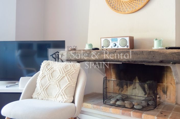 Image No.10-3 Bed Flat for sale