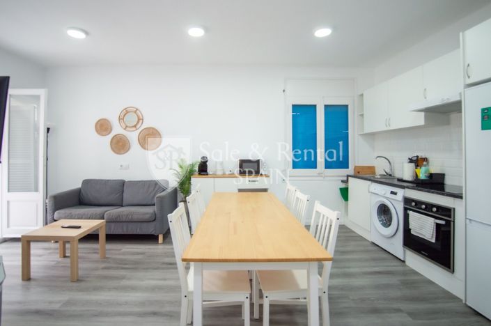 Image No.16-9 Bed Flat for sale