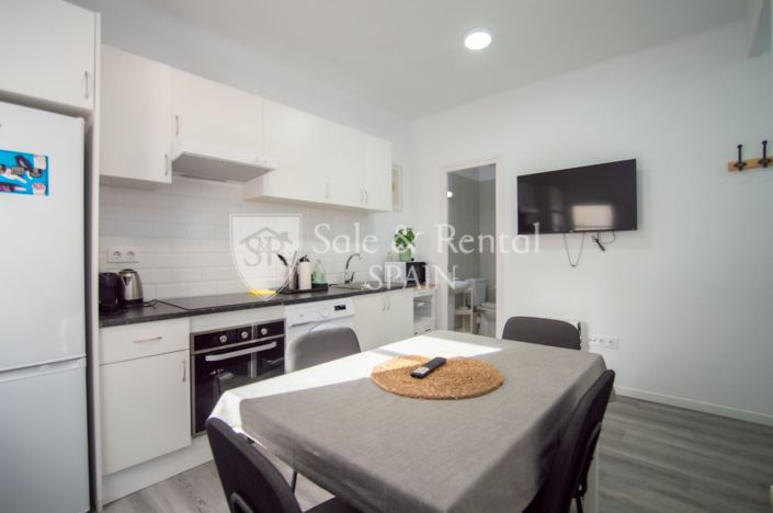 Image No.33-9 Bed Flat for sale