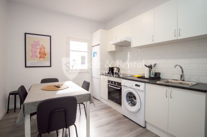 Image No.38-9 Bed Flat for sale