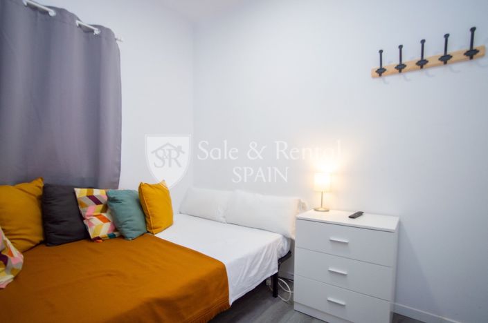 Image No.39-9 Bed Flat for sale