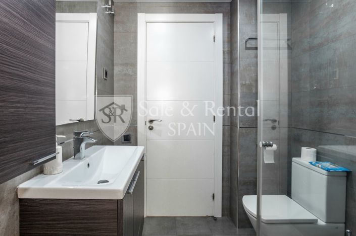 Image No.19-6 Bed Villa for sale