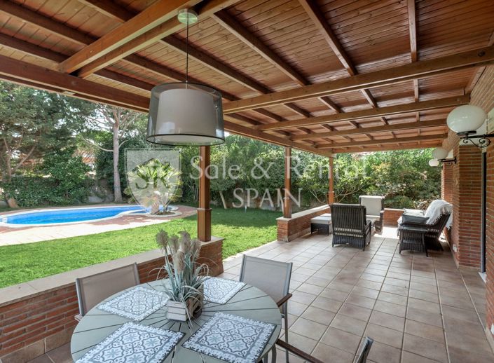 Image No.44-6 Bed Villa for sale