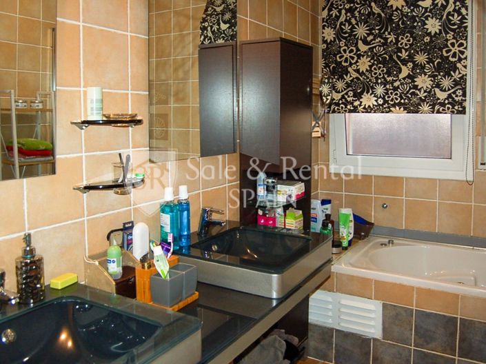 Image No.15-4 Bed Villa for sale