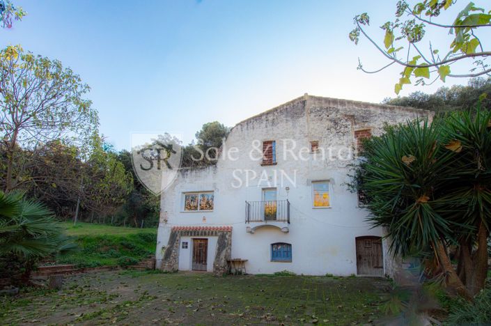 Image No.3-Maison de campagne de 4 chambres à vendre à Sant Pol de Mar