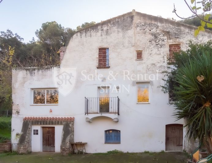 Image No.4-Maison de campagne de 4 chambres à vendre à Sant Pol de Mar
