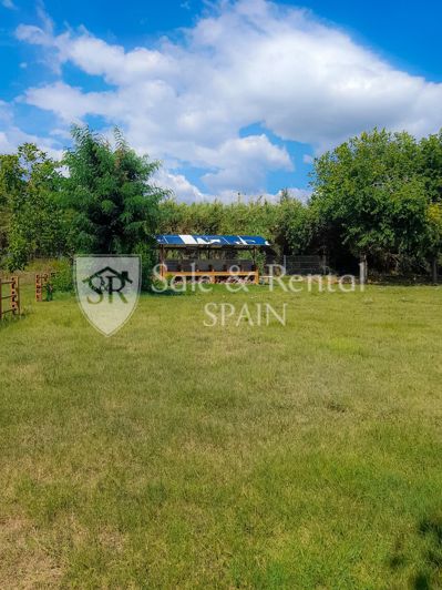 Image No.30-4 Bed Property for sale