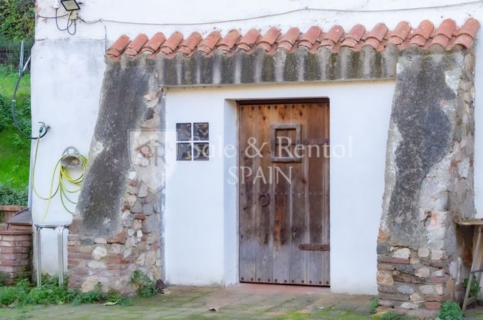 Image No.5-Maison de campagne de 4 chambres à vendre à Sant Pol de Mar