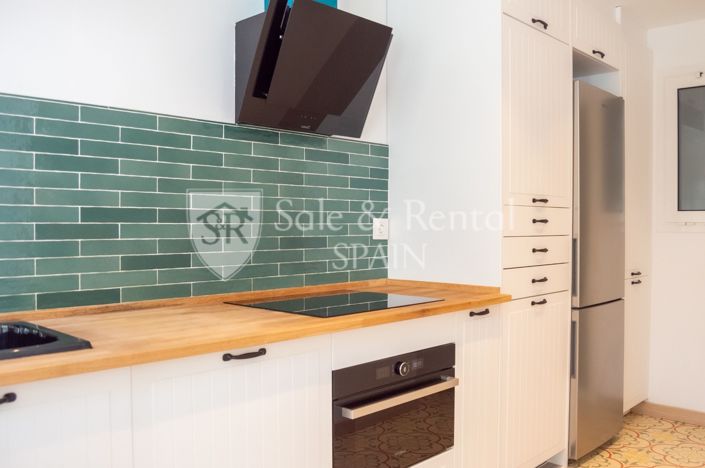 Image No.20-3 Bed Flat for sale