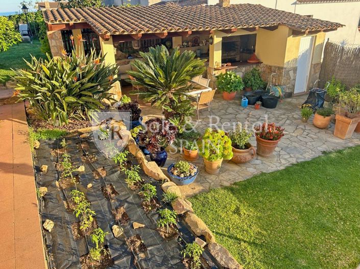 Image No.19-4 Bed Villa for sale