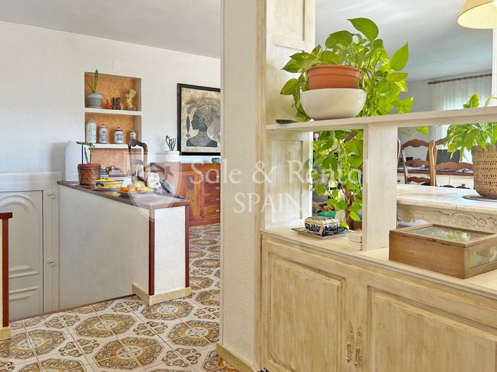 Image No.5-4 Bed Villa for sale