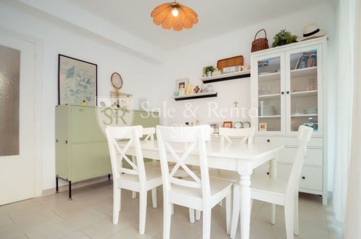 Image No.13-2 Bed Flat for sale