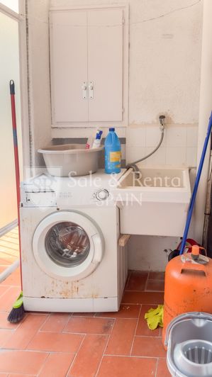 Image No.27-2 Bed Flat for sale