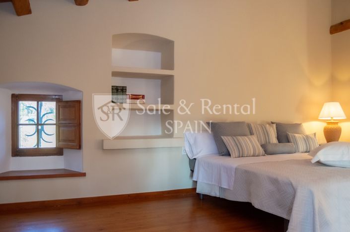 Image No.39-Villa de 6 chambres à vendre à Llagostera