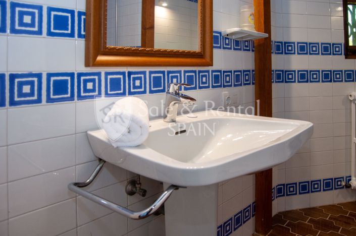 Image No.45-Villa de 6 chambres à vendre à Llagostera