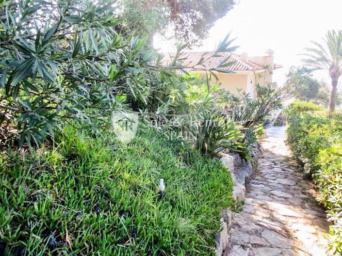 Image No.22-4 Bed Villa for sale