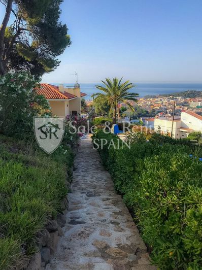 Image No.26-4 Bed Villa for sale