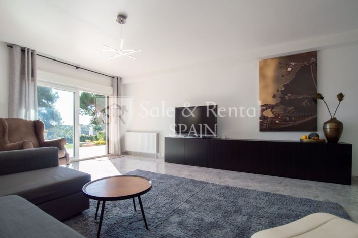 Image No.11-6 Bed Villa for sale