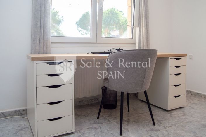 Image No.20-6 Bed Villa for sale